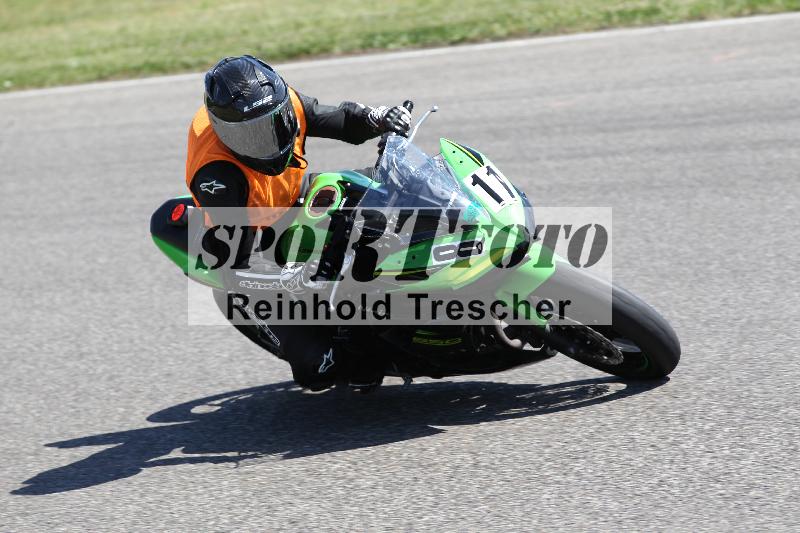 Archiv-2025/17 17.05.2025 PROMAX ADR/Gruppe gruen/811